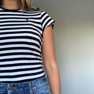 black & white volcom t-shirt!